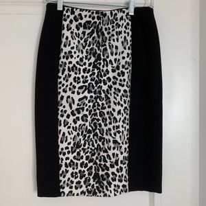 Cheetah slim skirt